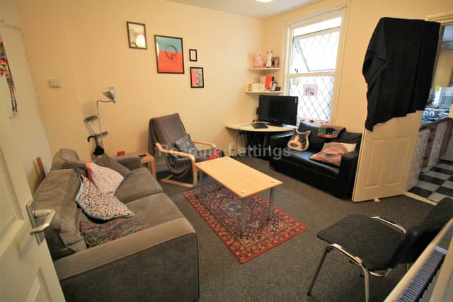 HATHERLEY ROAD - Image 4