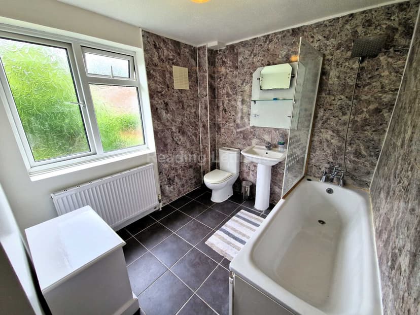 HAMILTON ROAD - Image 13