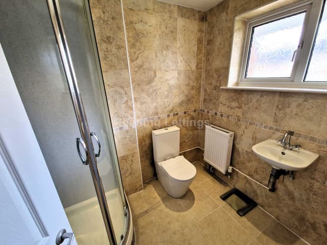 HAMILTON ROAD - Image 5