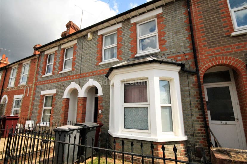 BLENHEIM ROAD - Image 1