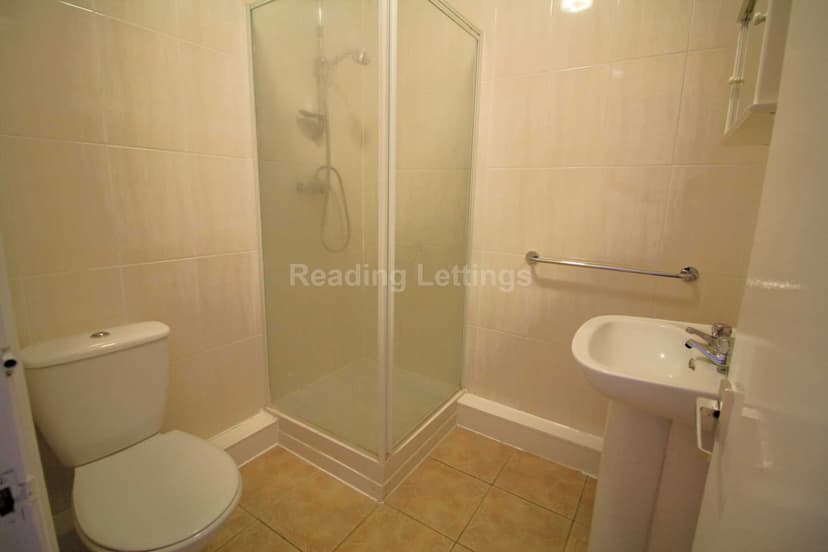 BLENHEIM ROAD - Image 13