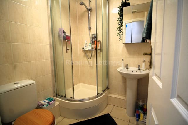 BLENHEIM ROAD - Image 16