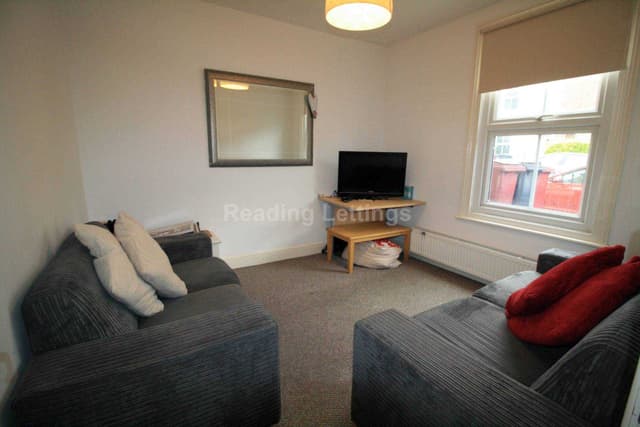 DONNINGTON GARDENS - Image 4