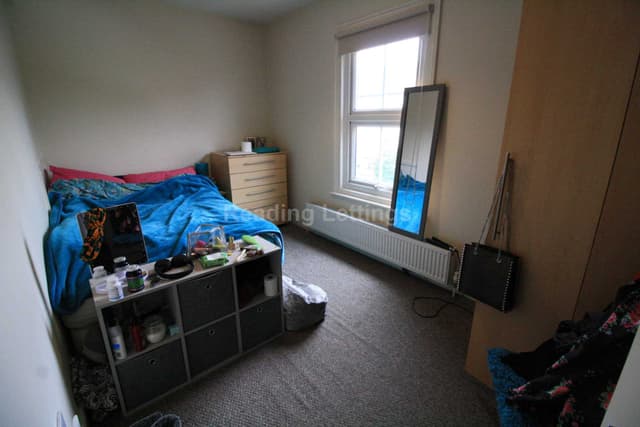 DONNINGTON GARDENS - Image 7