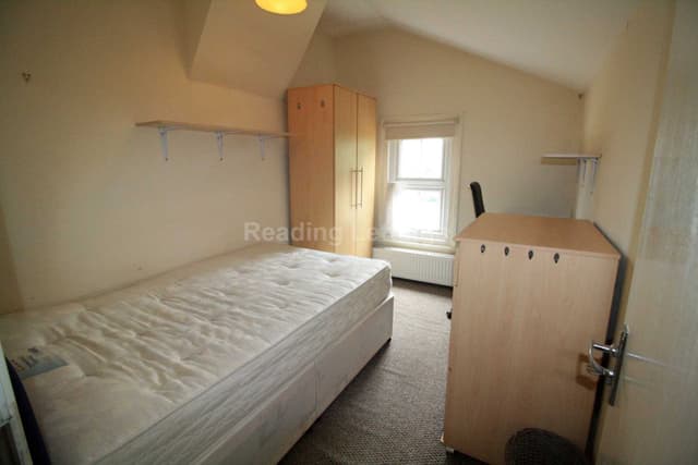 DONNINGTON GARDENS - Image 8