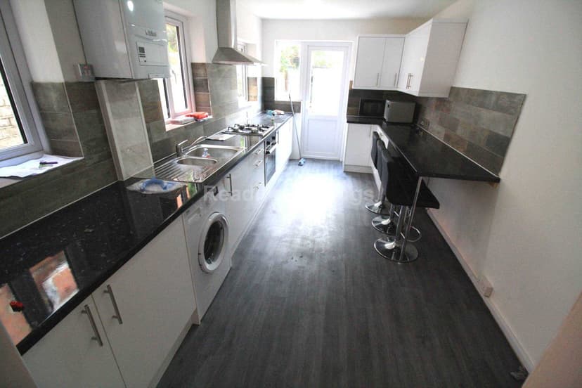 GRANGE AVENUE - Image 4