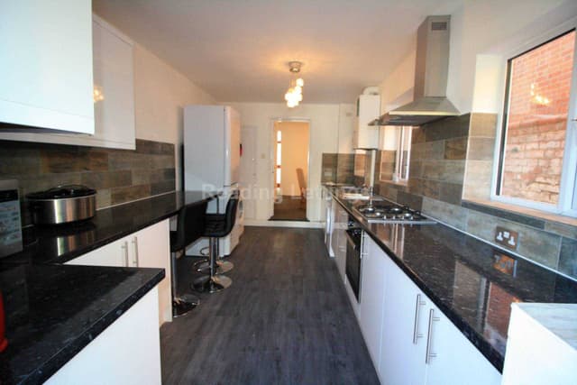 GRANGE AVENUE - Image 5