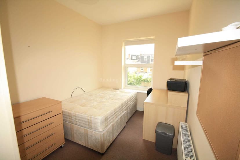 BLENHEIM ROAD - Image 7