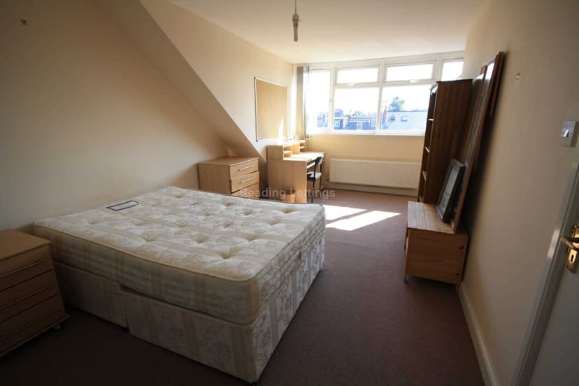 BLENHEIM ROAD - Image 8