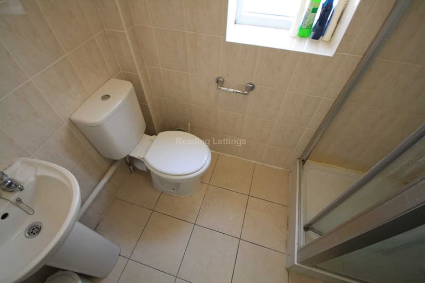 BLENHEIM ROAD - Image 9