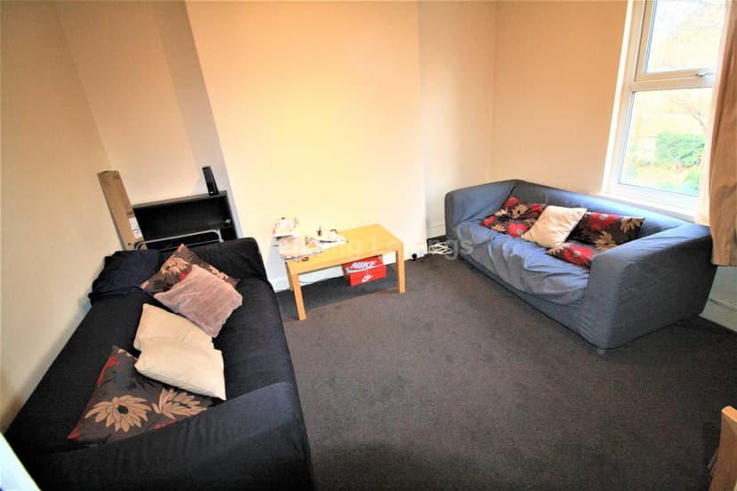 ADDINGTON ROAD - Image 2