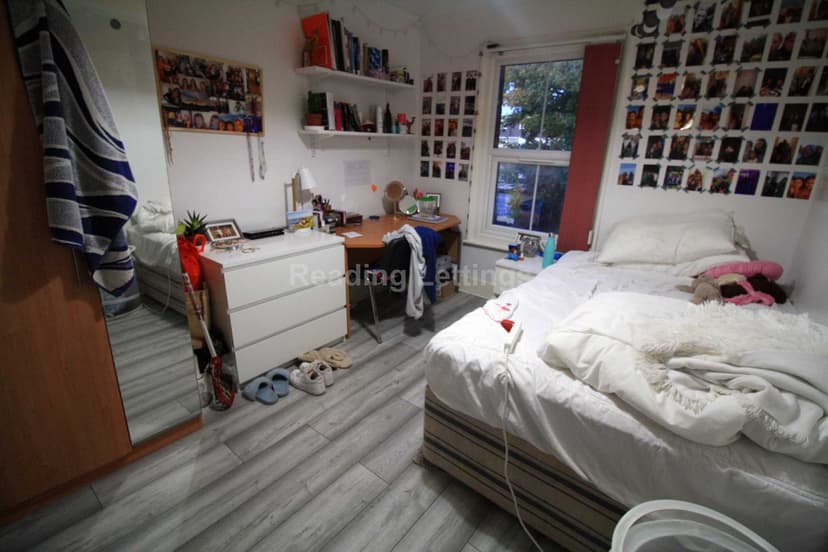 BLENHEIM ROAD - Image 8