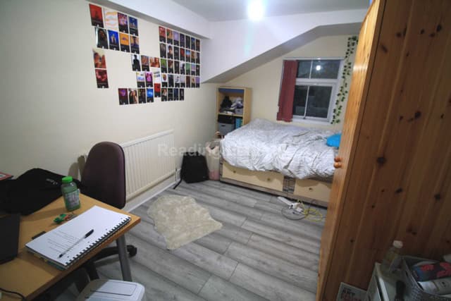 BLENHEIM ROAD - Image 9