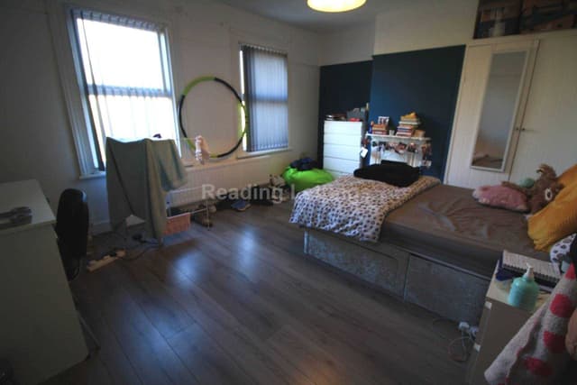 PALMER PARK AVENUE - Image 8