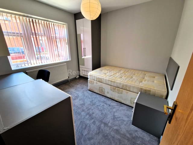 HATHERLEY ROAD - Image 3