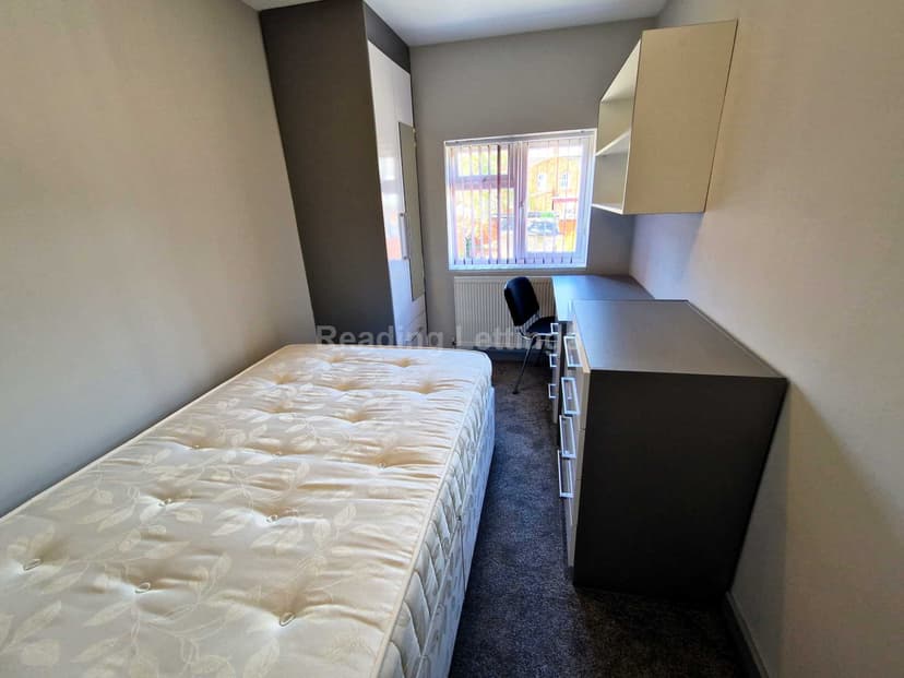 HATHERLEY ROAD - Image 8