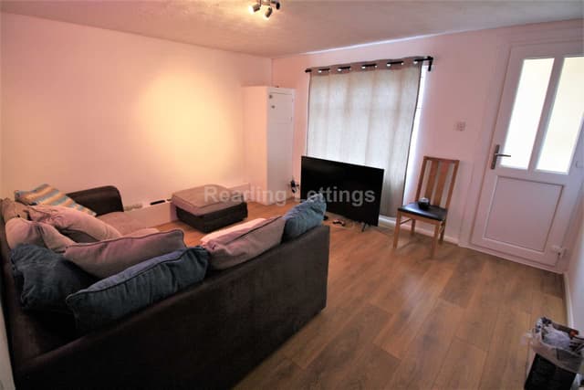 ADDINGTON ROAD - Image 2