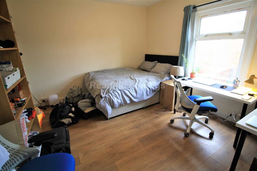 ADDINGTON ROAD - Image 7