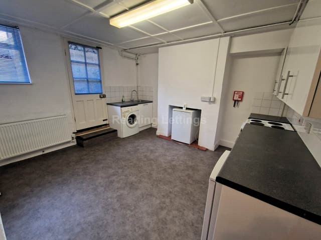 ELDON ROAD - Image 4