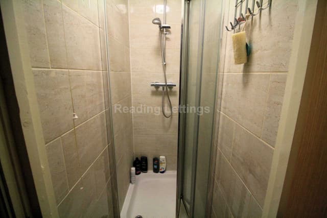 GRANGE AVENUE - MOST BILLS INCLUDED - Image 12