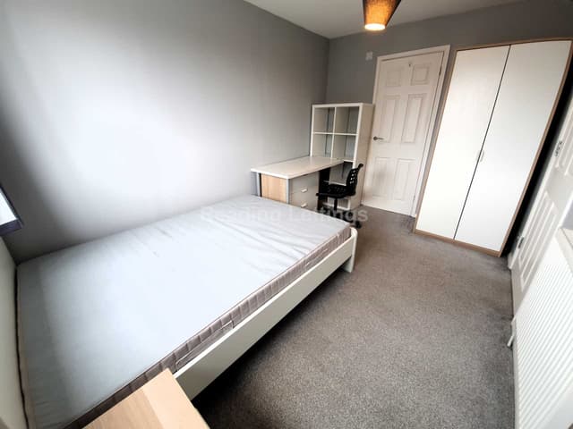 SPRING TERRACE - Image 7