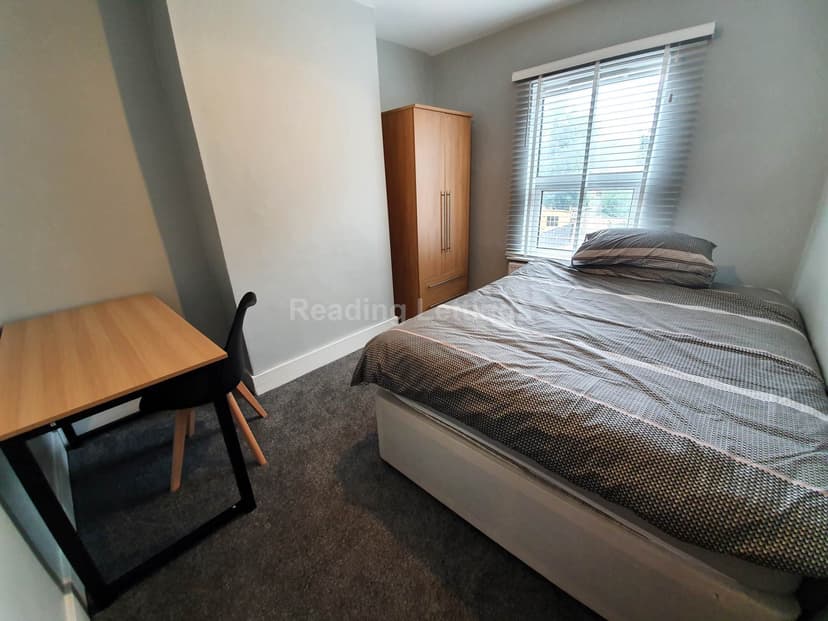 DE BEAUVOIR ROAD - Image 7