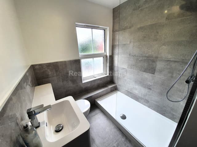 DE BEAUVOIR ROAD - Image 9