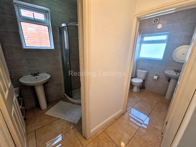 CRESCENT ROAD - Image 14