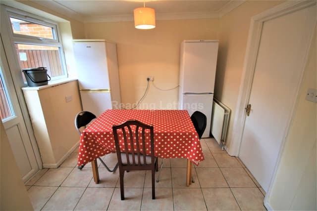 ST. PETERS ROAD - Image 5