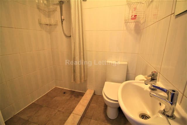 ST. PETERS ROAD - Image 7