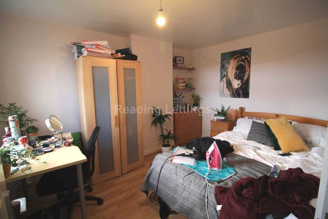 DONNINGTON ROAD - Image 11