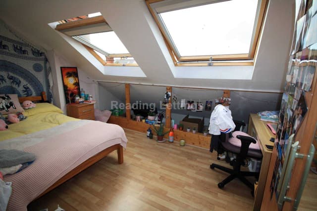 DONNINGTON ROAD - Image 12