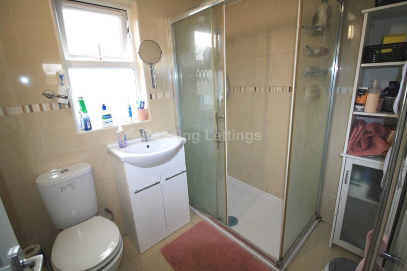 DONNINGTON ROAD - Image 14