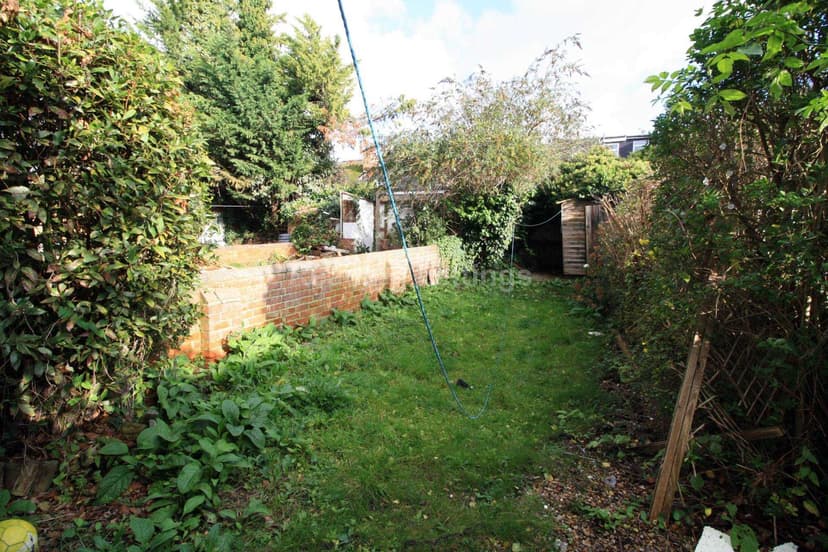 DONNINGTON ROAD - Image 15