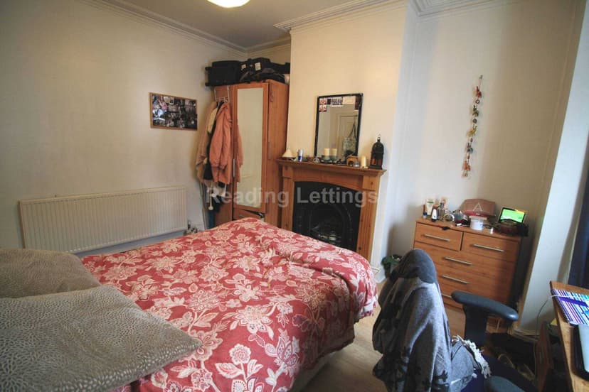 DONNINGTON ROAD - Image 2