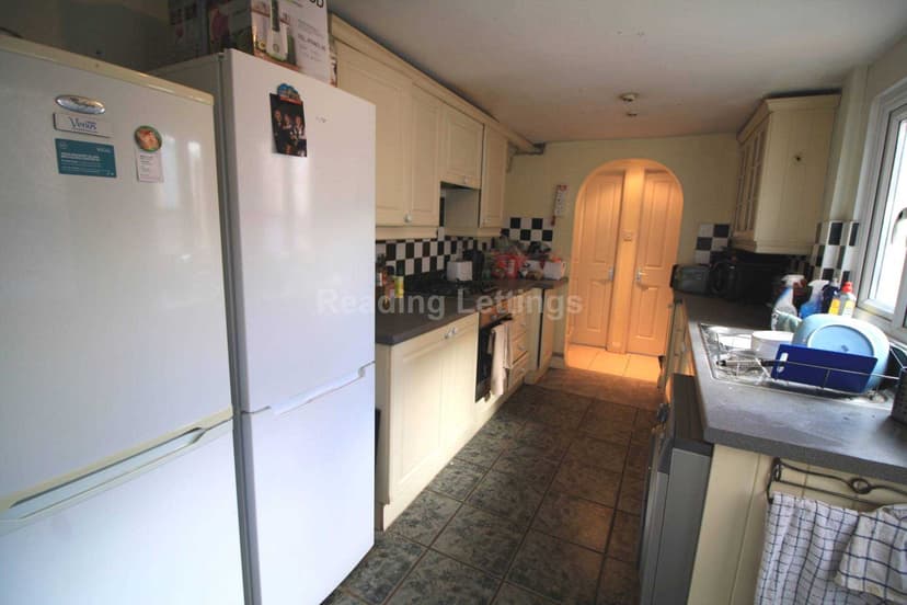 DONNINGTON ROAD - Image 5