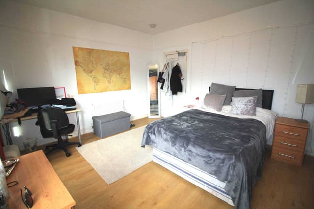 DONNINGTON ROAD - Image 8