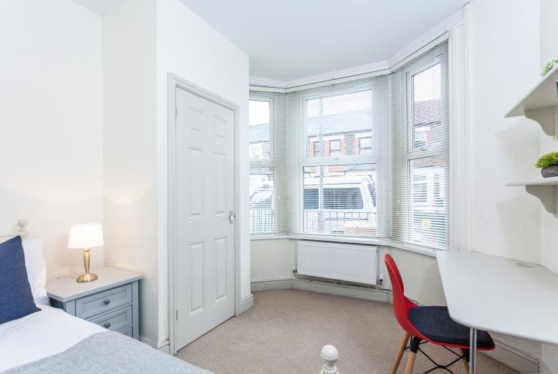 128 Inverness Place - Image 9