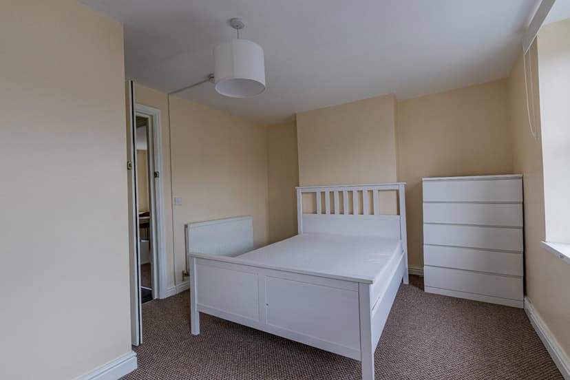 123 Moy Road - Image 6