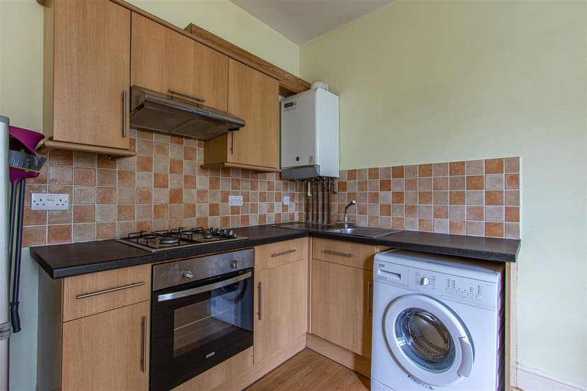 1, 162 Richmond Road - Image 4