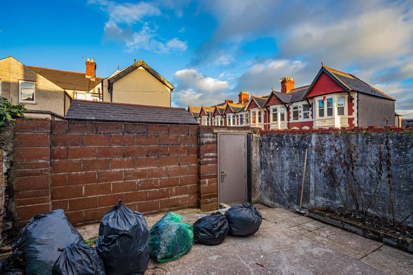 10 Brithdir Street - Image 16