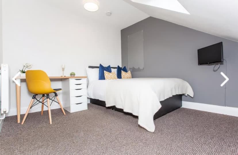 13 St. Peters Street - Image 2