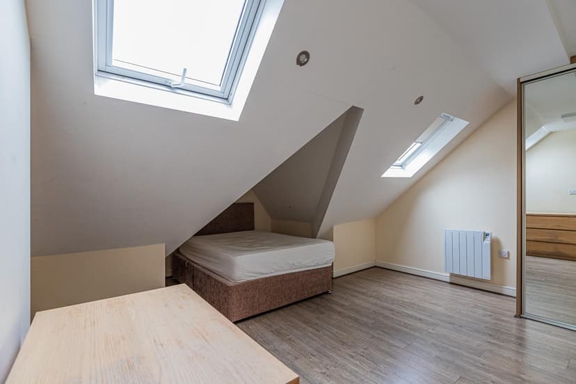 3, 272 North Road - Image 8