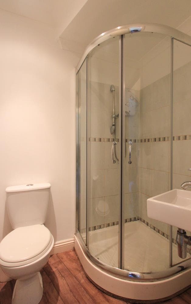 15 Blackweir Terrace - Image 14