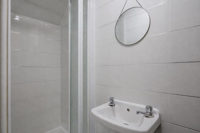 14 Treherbert Street - Image 11