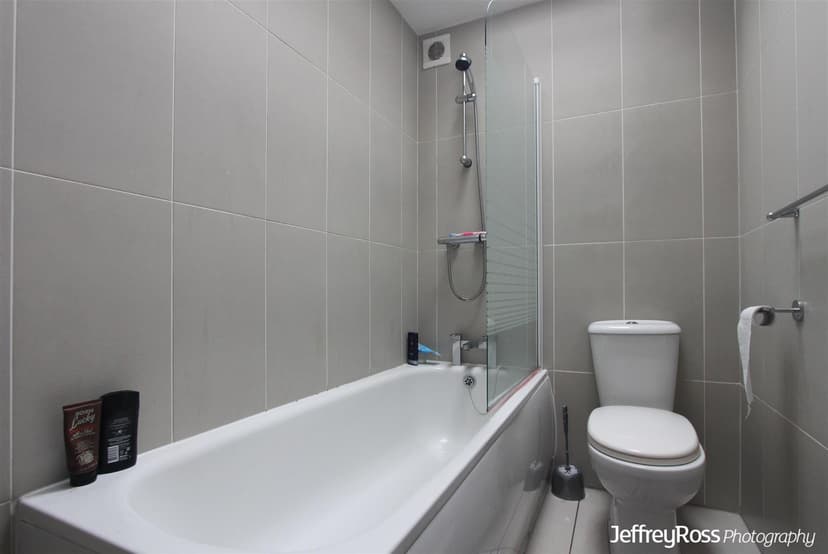 2, 193 Richmond Road - Image 6