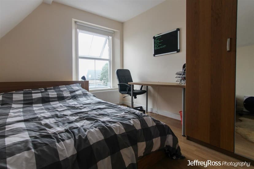 2, 193 Richmond Road - Image 7