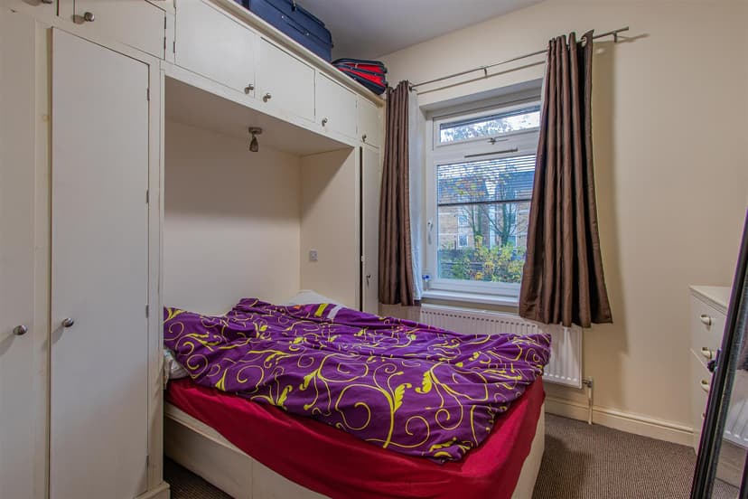 3, 15 Richmond Crescent - Image 5