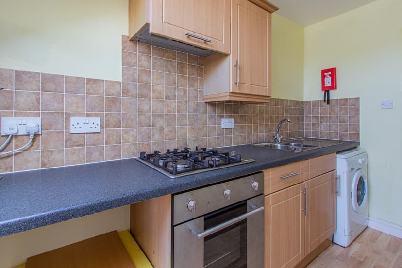 5, 11 Northcote Street - Image 7