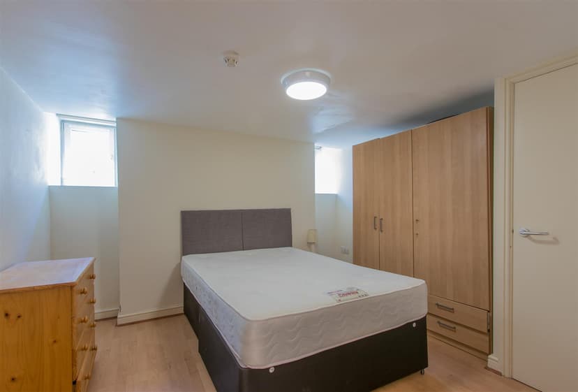 1, 177A Newport Road - Image 6